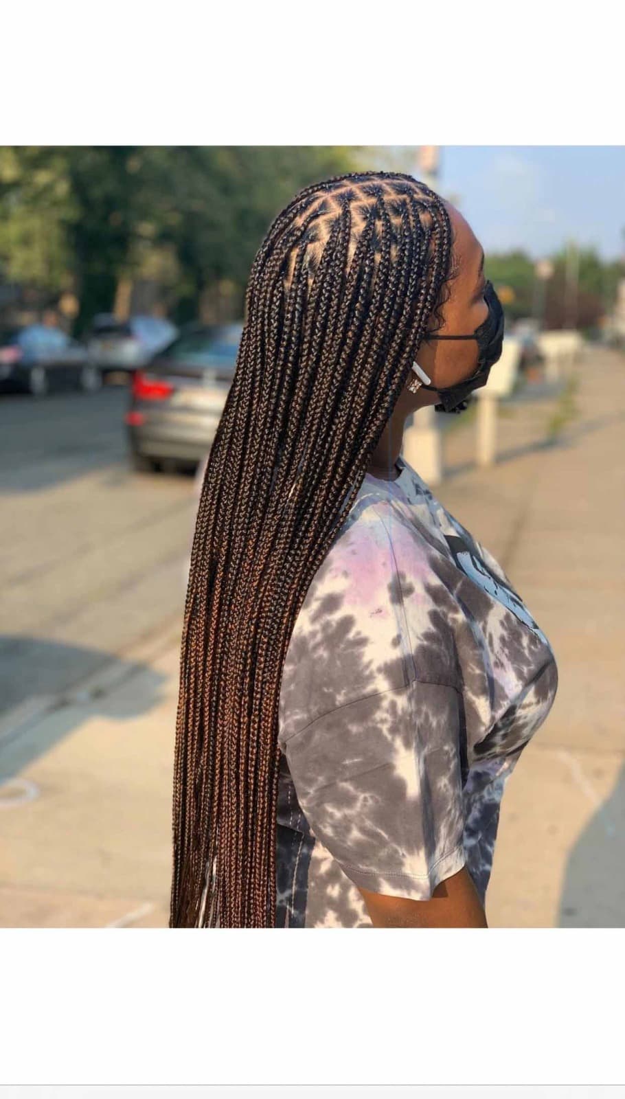 Knotless Braids hairstyle by TeebraidingZone